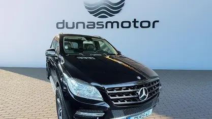 Usado Mercedes ML250 204 HP (150 kW) 2012 Preto SUV