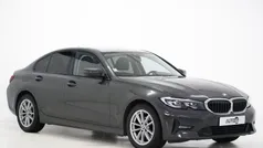 Cinza Usado 2019 BMW 318 Sedan | € 24.990 (Preço justo)