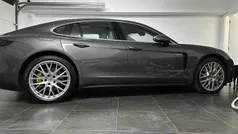 Usado 2017 Porsche Panamera 4 Sedan | € 63.000