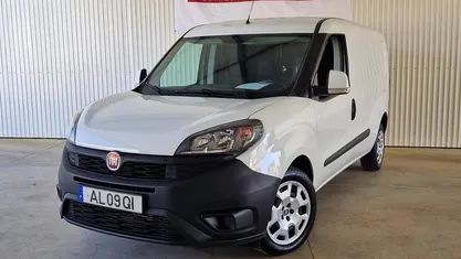 Usado Fiat Doblò 95 HP (69 kW) 2021 Branco Monovolume