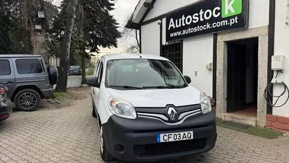 Usado Renault Kangoo Business 90 HP (66 kW) 2019 Branco Monovolume
