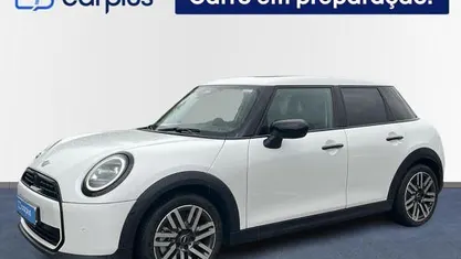 Usado Mini Cooper 114 kW (156 HP) 2025 Citadino