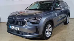 Cinzento Usado 2024 Skoda Kodiaq SUV | € 41.500 (Preço justo)