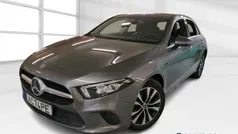Cinza Usado 2020 Mercedes A250 Style | € 25.400 (Bom preço)