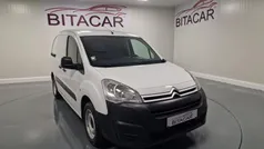 Branco Usado 2017 Citroën Berlingo Monovolume | € 11.950 (Preço justo)