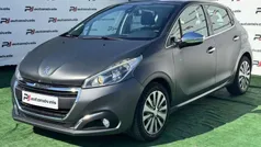 Cinza escuro Usado 2017 Peugeot 208 Style Citadino | € 10.450 (Preço justo)