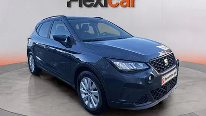 Usado Seat Arona Reference 95 HP (69 kW) 2021 Cinza SUV