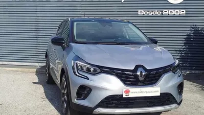Usado 2022 Renault Captur SUV | € 16.950 (Preço justo)