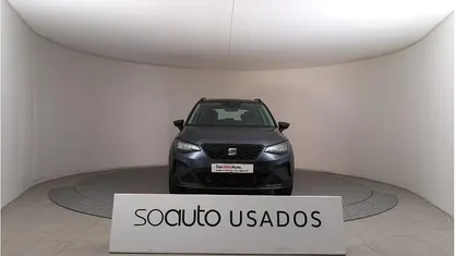 Usado Seat Arona Style 115 HP (84 kW) 2024 Cinzento escuro metalizado SUV