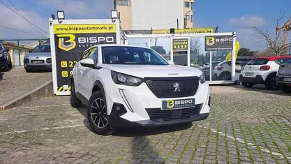Usado Peugeot 2008 Active 101 HP (74 kW) 2021 SUV