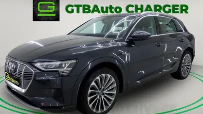 Usado 2020 Audi e-tron Business SUV | € 24.400 (Preço justo)