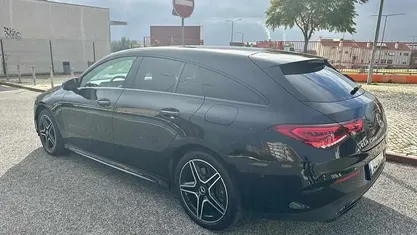 Usado Mercedes CLA250e 218 HP (160 kW) 2020 Preto Sedan