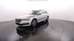 Cinzento Usado 2023 Skoda Superb | € 30.900 (Bom preço)