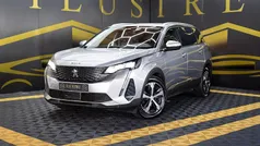 Cinzento Usado 2021 Peugeot 5008 Allure Monovolume | € 25.900 (Preço justo)