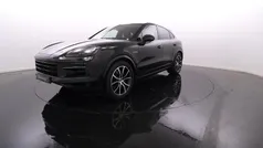Preto Usado 2024 Porsche Cayenne SUV | € 133.500 (Preço justo)