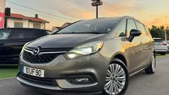 Cinza Usado 2018 Opel Zafira Dynamic Monovolume | € 13.850 (Preço justo)