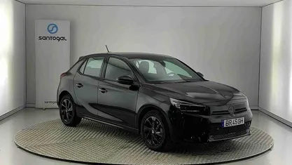 Preto Usado 2025 Opel Corsa | € 18.990 (Preço justo)