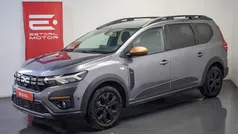 Cinza Usado 2024 Dacia Jogger Essentiel Monovolume | € 18.950 (Preço justo)