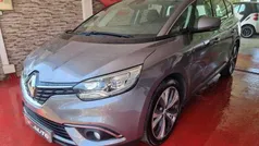 Cinzento Usado 2017 Renault Grand Scénic IV Monovolume | € 13.999 (Bom preço)