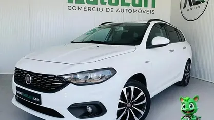 Branco Usado 2020 Fiat Tipo Lounge Carrinha | € 11.950 (Bom preço)