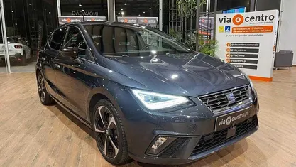Cinza antracite Usado 2022 Seat Ibiza FR Citadino | € 17.500 (Preço justo)