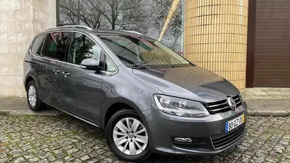 Cinza Usado 2016 VW Sharan Monovolume | € 22.500 (Preço justo)