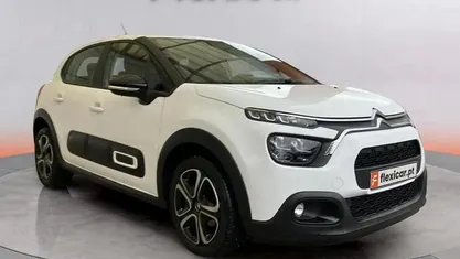 Branco Usado 2022 Citroën C3 Feel Sedan | € 12.980 (Bom preço)
