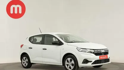 Branco Usado 2024 Dacia Sandero | € 16.499 (Preço justo)