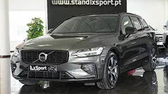 Cinza Usado 2021 Volvo V60 R-Design Carrinha | € 34.990 (Preço justo)