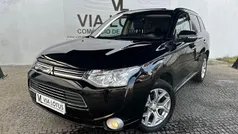 Preto Usado 2015 Mitsubishi Outlander P-HEV Instyle SUV | € 14.500 (Preço justo)