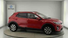 Vermelho Usado 2024 Kia Stonic SUV | € 17.990 (Preço justo)
