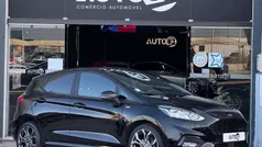 Preto Usado 2019 Ford Fiesta ST-Line Citadino | € 12.990 (Bom preço)