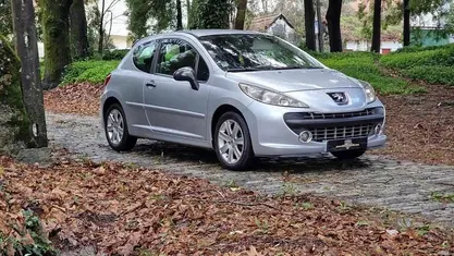 Cinzento Usado 2006 Peugeot 207 Sport Citadino | € 6.950 (Preço justo)