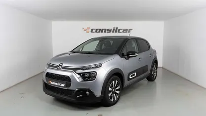 Cinza Usado 2024 Citroën C3 PureTech Citadino | € 15.480 (Preço justo)