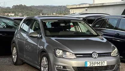 Usado VW Golf VII 110 HP (80 kW) 2017 Cinzento Citadino