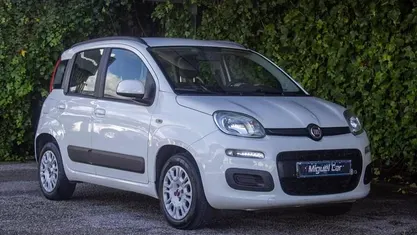 Usado Fiat Panda Lounge 69 HP (50 kW) 2015 Citadino