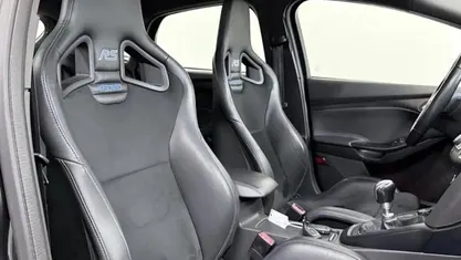 Usado Ford Focus 350 HP (257 kW) 2016