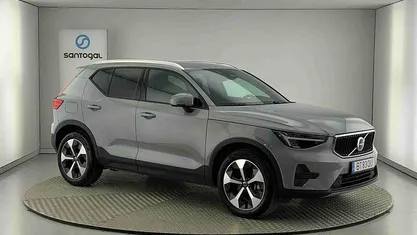 Usado Volvo XC40 Core 163 HP (119 kW) 2025 SUV