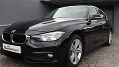 Preto Usado 2016 BMW 318 Sport Line Sedan | € 15.500 (Preço justo)