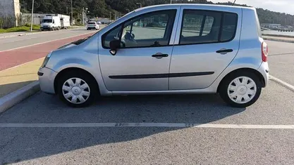 Cinzento Usado 2007 Renault Modus Monovolume | € 3.500