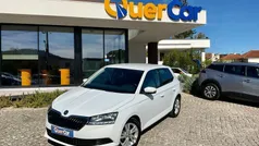 Branco Usado 2021 Skoda Fabia Ambition | € 11.990 (Bom preço)