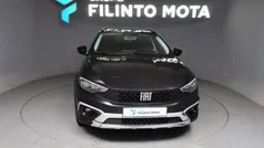 Preto Usado 2023 Fiat Tipo Cross Sedan | € 17.900 (Preço justo)