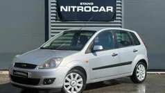 Cinzento Usado 2006 Ford Fiesta Citadino | € 4.999 (Preço justo)