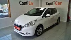 Branco Usado 2012 Peugeot 208 Active Citadino | € 9.990 (Preço justo)