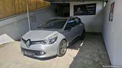 Cinza Usado 2015 Renault Clio GrandTour LIMITED Carrinha | € 10.500 (Preço justo)