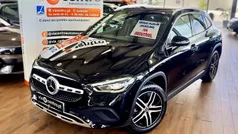 Preto Usado 2023 Mercedes GLA250 Business SUV | € 39.900 (Bom preço)