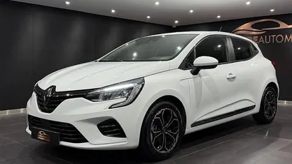 Usado 2019 Renault Clio IV Intens | € 12.990 (Preço justo)