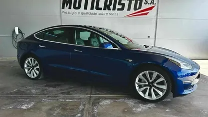 Azul Usado 2019 Tesla Model 3 Standard Range Sedan | € 22.900 (Bom preço)
