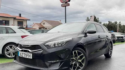 Preto Usado 2023 Kia Ceed Sportswagon Carrinha | € 16.950 (Bom preço)