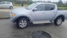 Cinzento Usado 2007 Mitsubishi L200 Pickup | € 16.500 (Preço justo)